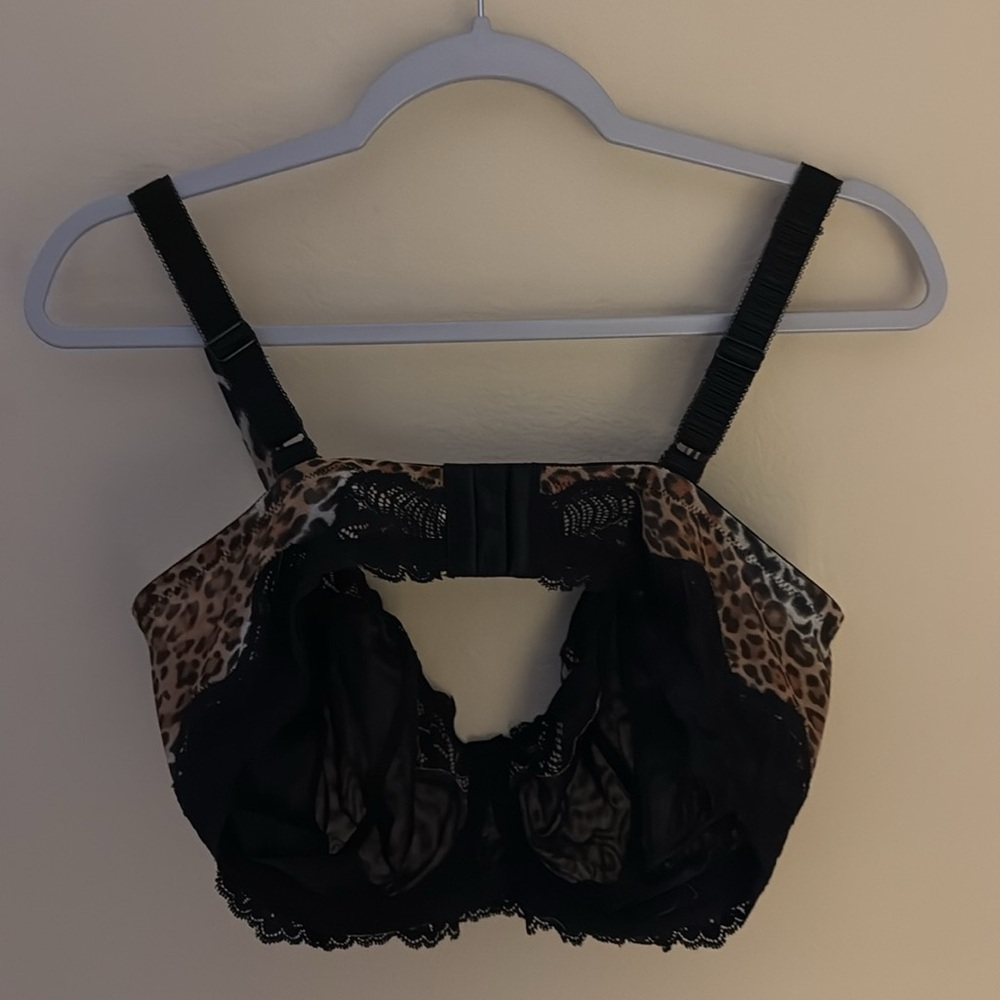 Underwire Bra Bundle Nwt - image 3